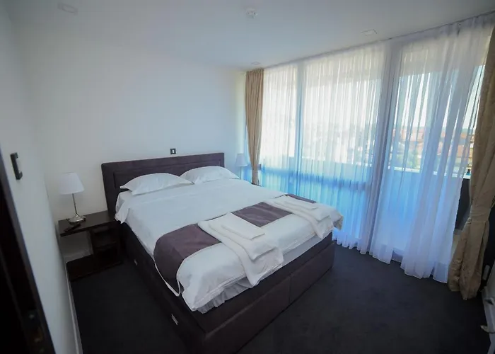 Grand Velika Kladusa